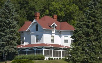 Eine Luxusimmobilie, die greifbar ist